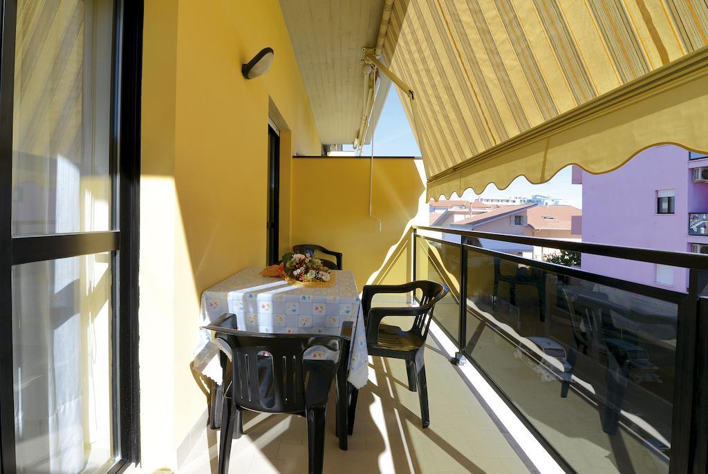 Hotel Residence Margherita Tortoreto Eksteriør billede